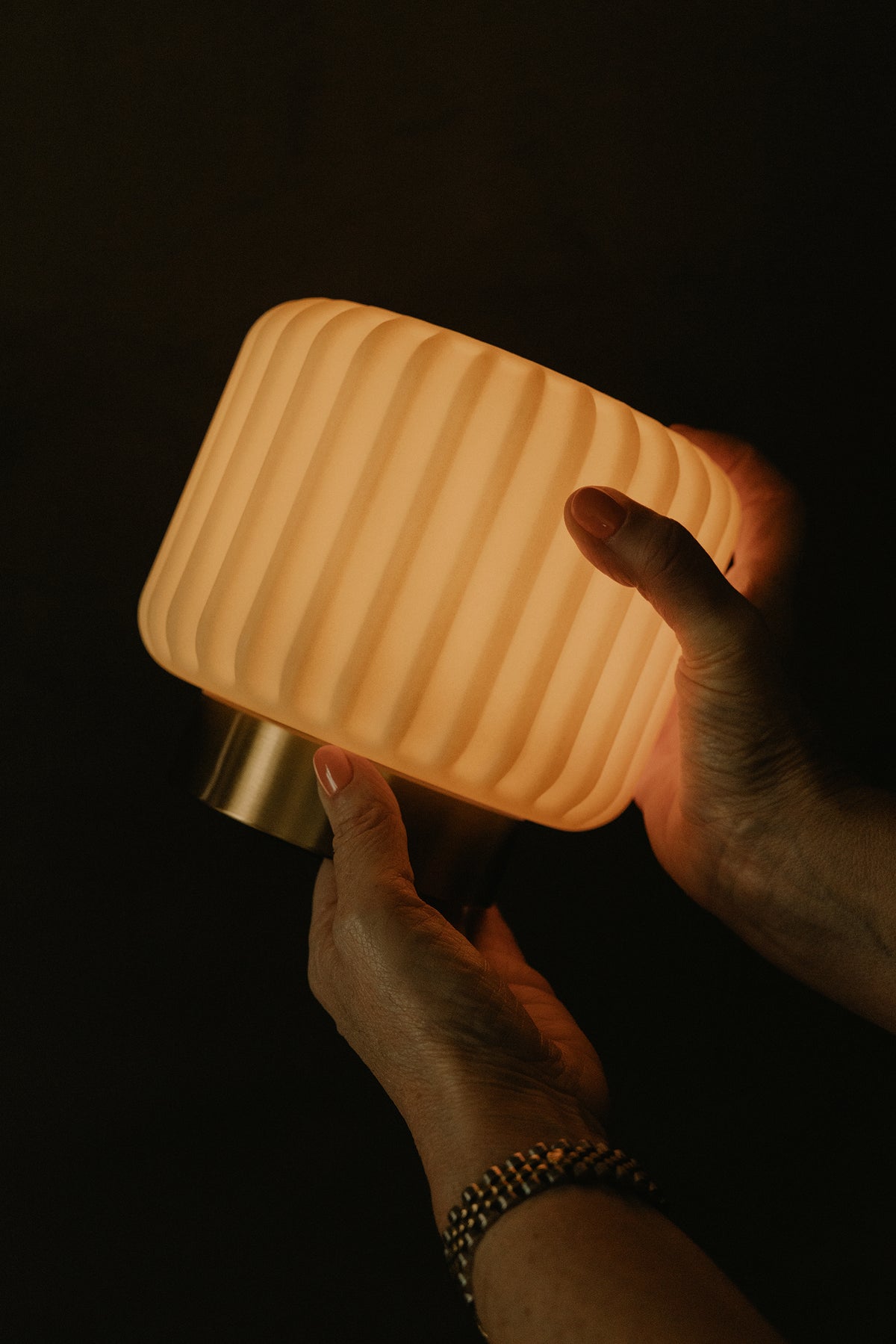 Dentelles 15 lampes Multi Kelvin DORÉ base | 15 cm x Ø 16 cm