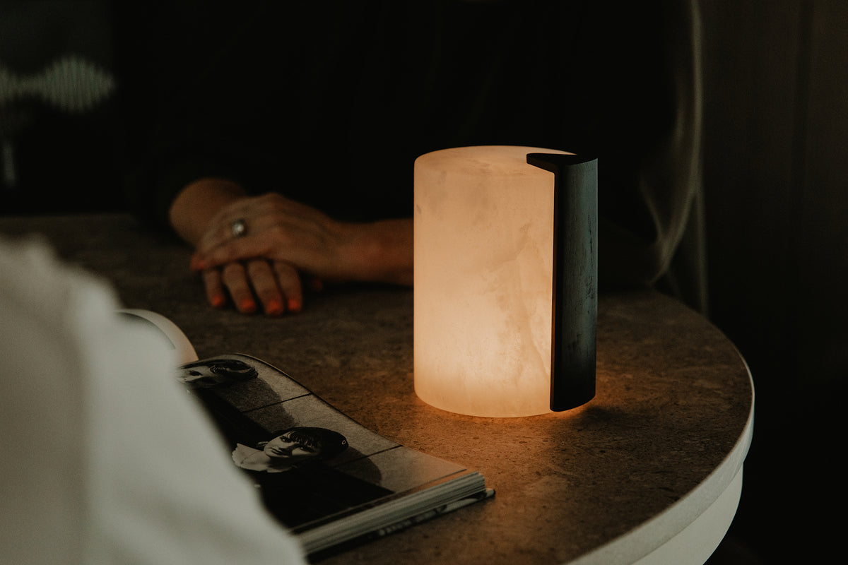 Gâteau Alabaster Mood Light TALL | Es accent | Oplaadbaar | 12,7 cm x Ø 8,5 cm